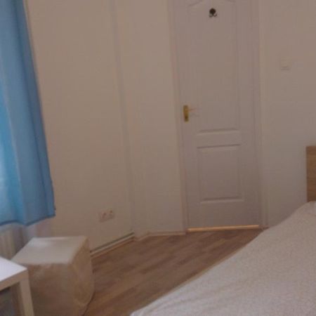 Apartman 4 You Budapeste Exterior foto