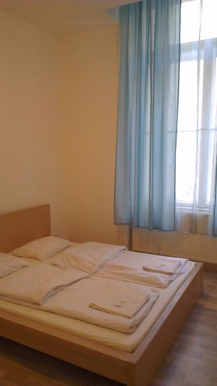 Apartman 4 You Budapeste Exterior foto